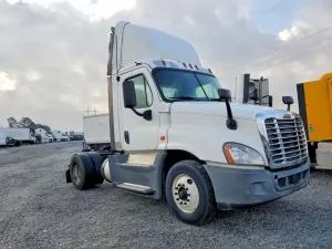 Freightliner Cascadia 12.8L 6 2016