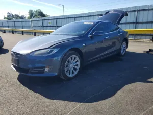 Tesla Model S 2017
