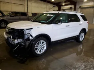 Ford Explorer XLT 3.5L 6 2014