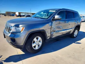 Jeep Grand Cherokee LAREDO 3.6L 6 2013