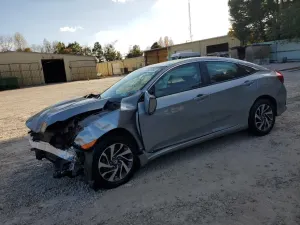 Honda Civic EX 2.0L 4 2017