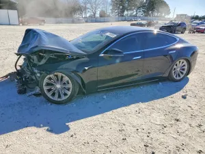 Tesla Model S 2017
