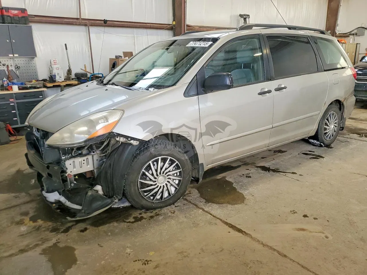 Toyota Sienna CE 3.5L 6 2007