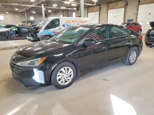 Hyundai Elantra SE 2.0L 4 2020