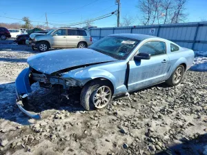 Ford Mustang 4.0L 6 2005