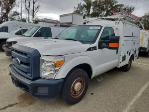 Ford F-350 6.2L 8 2013