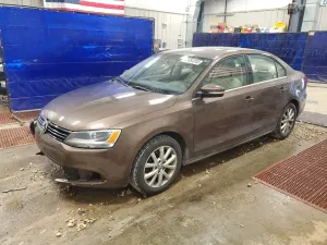 Volkswagen Jetta SE 1.8L 4 2014