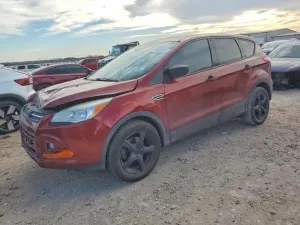 Ford Escape S 2.5L 4 2015