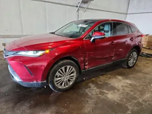 Toyota Venza LE 2.5L 4 2024