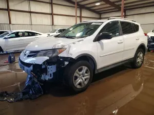 Toyota Rav4 LE 2.5L 4 2014