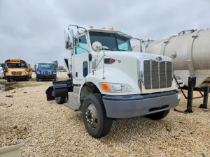 Peterbilt 330/337/348 8.9L 6 2017