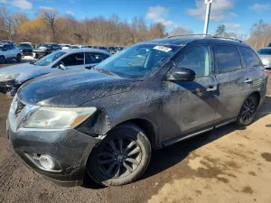 Nissan Pathfinder S 3.5L 6 2016