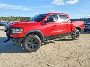 RAM 1500 REBEL 5.7L 8 2021