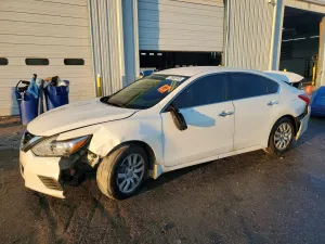 Nissan Altima 2.5L 4 2018