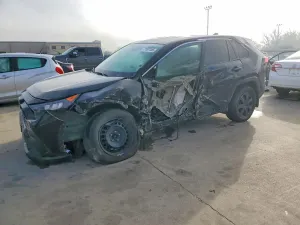 Toyota Rav4 LE 2.5L 4 2022