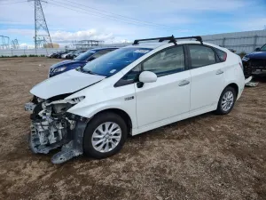 Toyota Prius 1.8L 4 2012