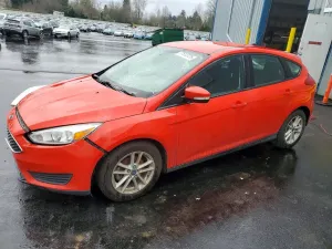 Ford Focus SE 2.0L 4 2017