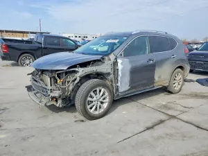 Nissan Rogue S 2.5L 4 2017