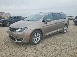 Chrysler Pacifica TOURING L PLUS 3.6L 6 2017