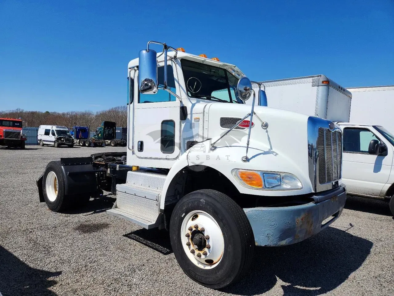 Peterbilt 330/337/348 8.9L 6 2017