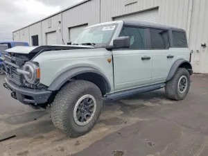Ford Bronco BASE 2.3L 4 2022