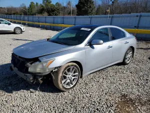 Nissan Maxima S 3.5L 6 2010