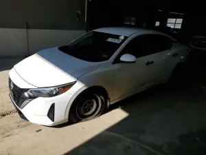 Nissan Sentra S 2.0L 4 2024