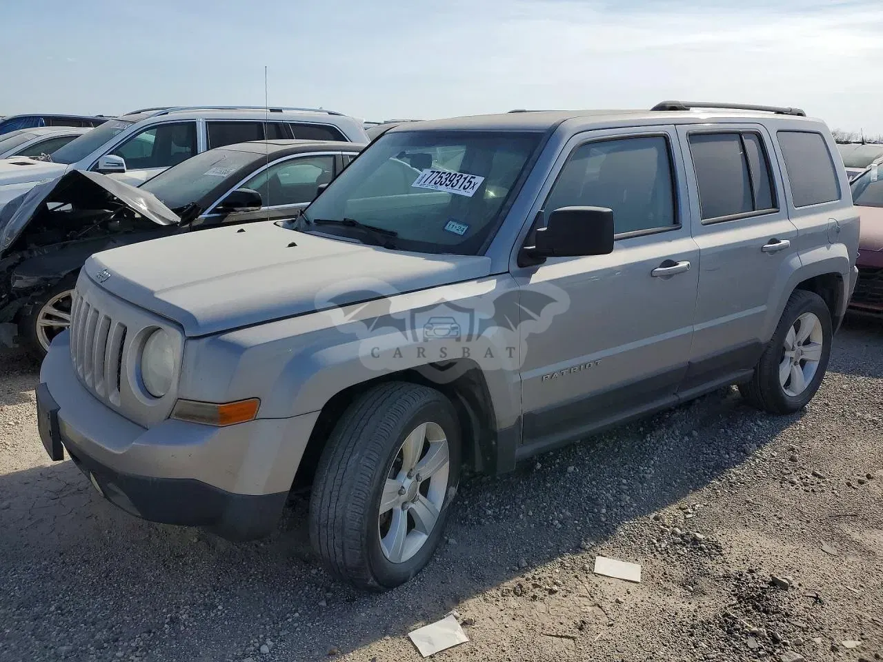 Jeep Patriot LATITUDE 2.4L 4 2015