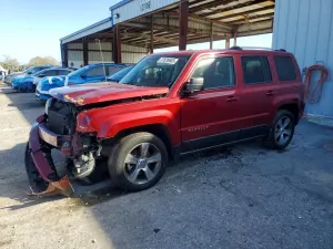 Jeep Patriot LATITUDE 2.0L 4 2017