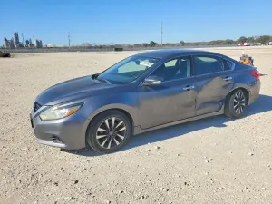 Nissan Altima 2.5 2.5L 4 2017