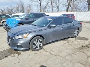 Nissan Altima 2.5L 4 2021