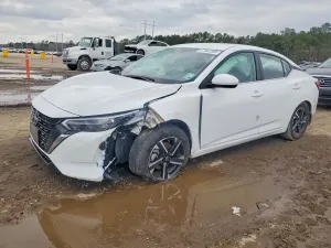 Nissan Sentra 2.0L 4 2025