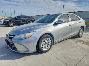 Toyota Camry LE 2.5L 4 2016