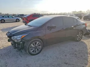 Nissan Versa SV 1.6L 4 2025