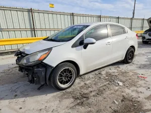 Kia Rio LX 1.6L 4 2015