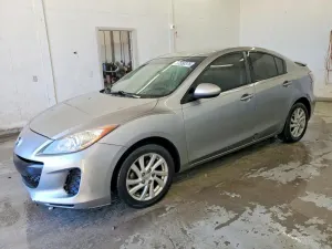 Mazda 3 I 2.0L 4 2012
