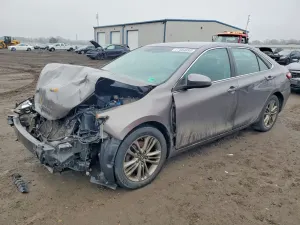 Toyota Camry LE 2.5L 4 2016
