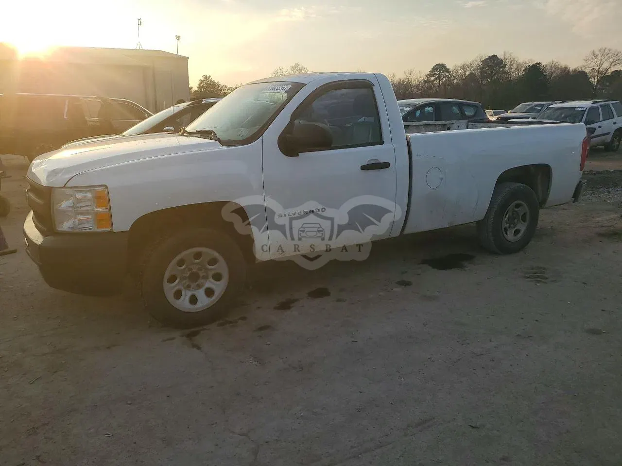 Chevrolet Silverado 1500 C1500 4.8L 8 2012