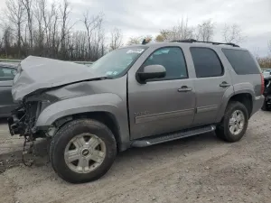 Chevrolet Tahoe 5.3L 8 2012