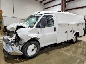 GMC Savana 4.3L 6 2023