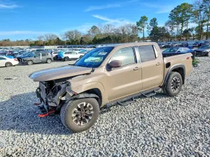 Nissan Frontier S 3.8L 6 2023