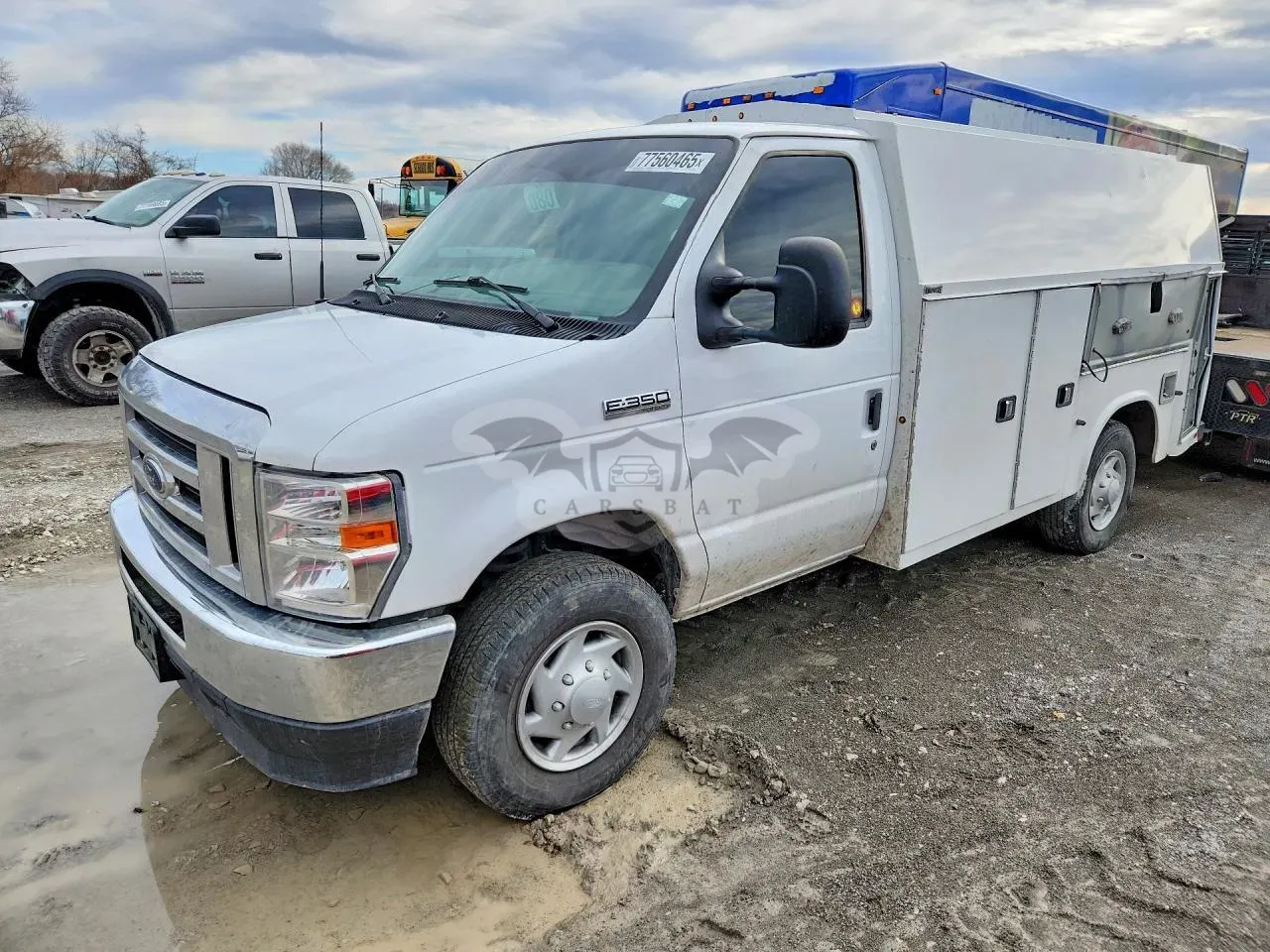 Ford Econoline E350 SUPER DUTY CUTAWAY VAN 7.3L 8 2024