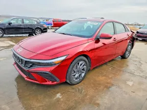 Hyundai Elantra SEL 2.0L 4 2024