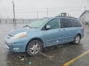 Toyota Sienna XLE 3.3L 6 2006