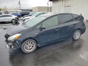 Toyota Prius 1.8L 4 2012