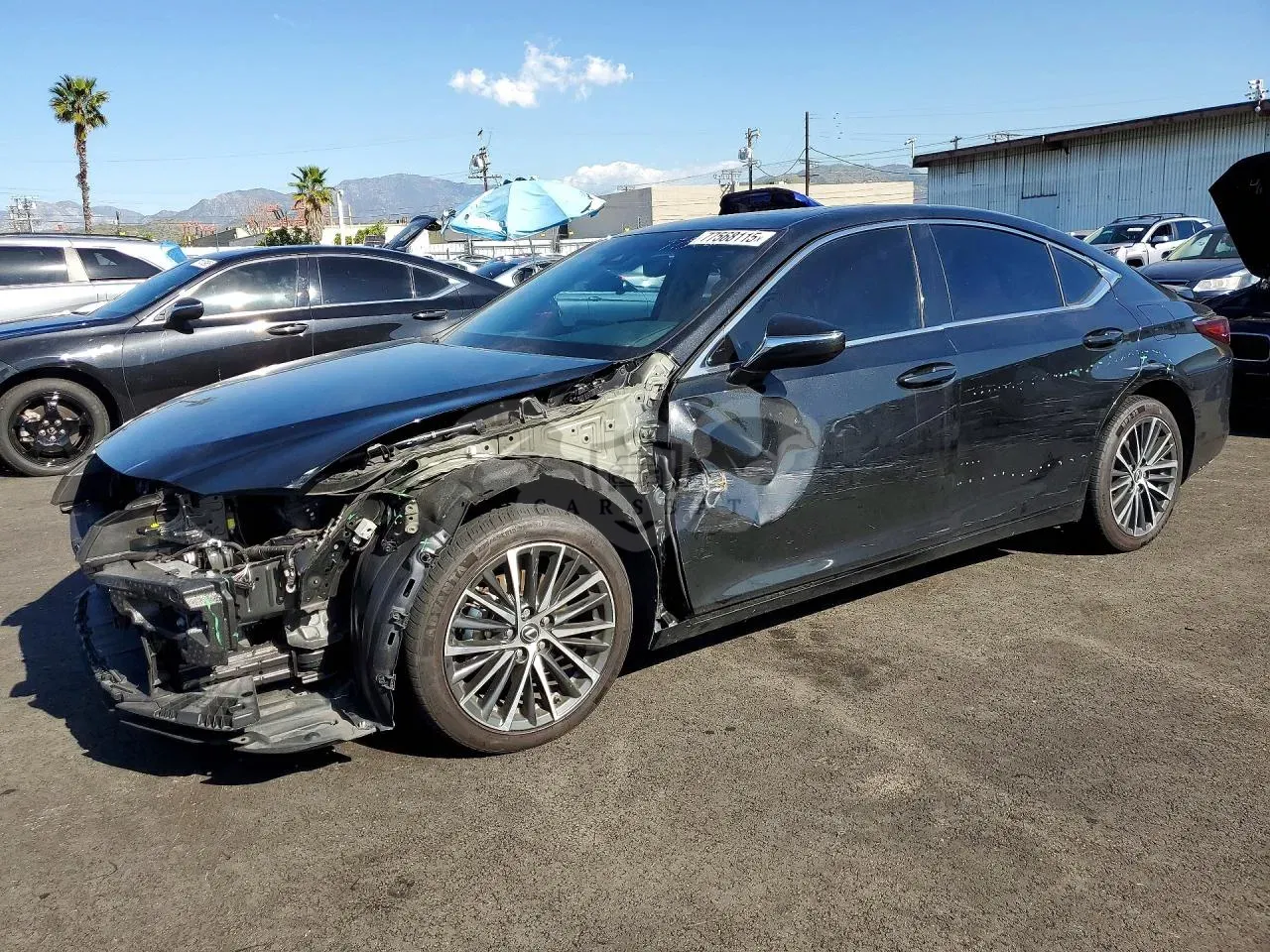 Lexus ES 300H BASE 2.5L 4 2024