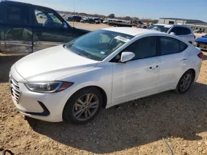 Hyundai Elantra SE 2.0L 4 2017