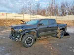 Toyota Tacoma DOUBLE CAB 2.4L 4 2024