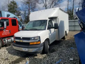 Chevrolet Express 6.6L 8 2022