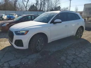 Audi Q5 2.0L 4 2024